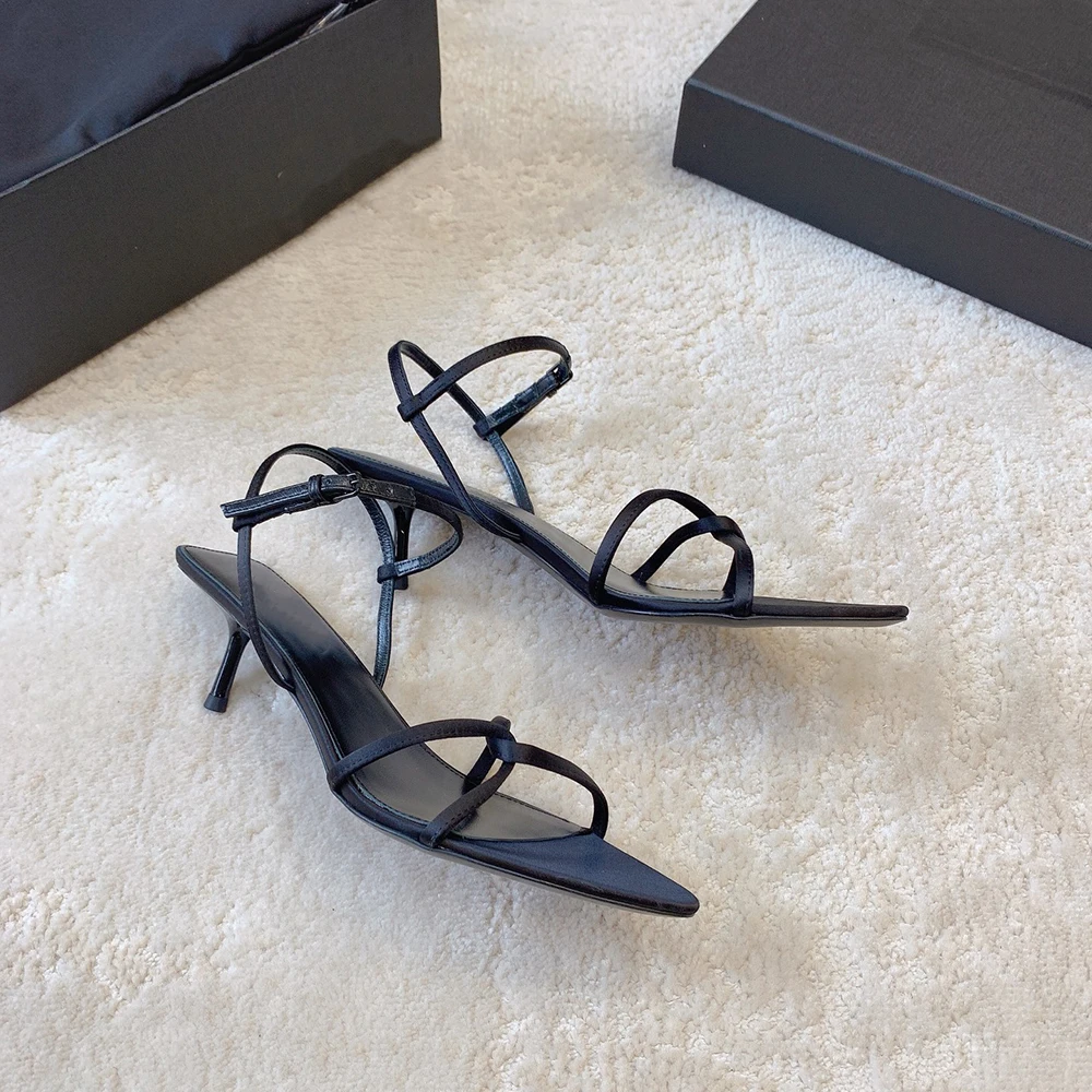 Luxury Designer Cross Toed Poi - đánh giá và giá Women'S Shoes Clogs