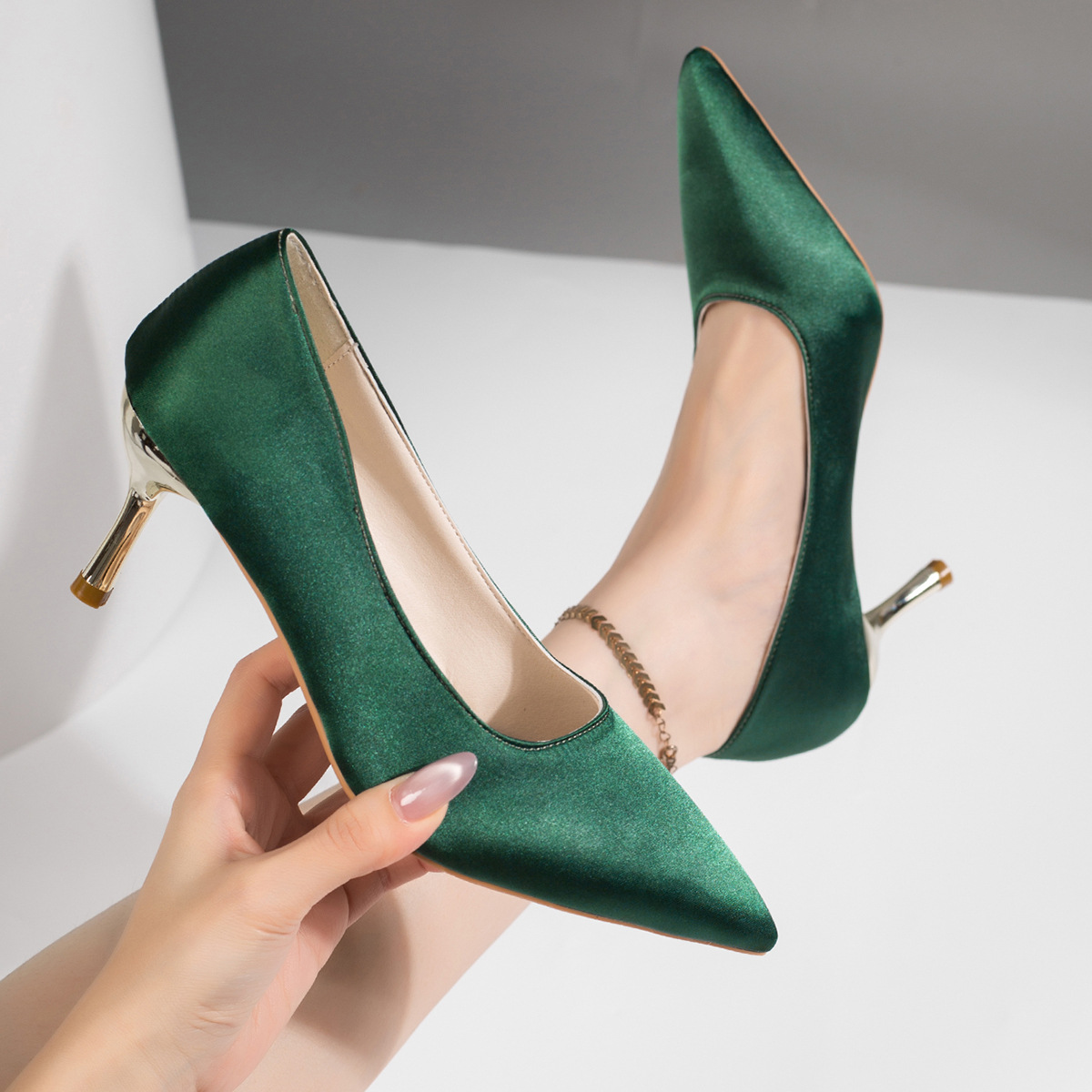 Women Green Satin Pumps Pointe - đánh giá và giá Court Heel Pointed
